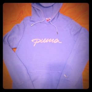 Woman's Puma hoody Small